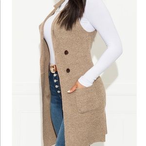Sweater vest